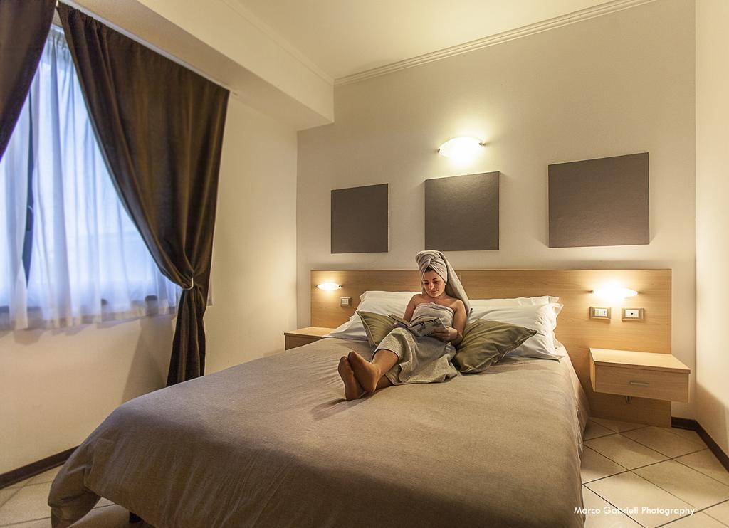 Hotel Bussana Порто-Толле Номер фото