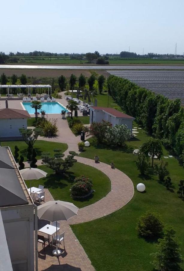 Hotel Bussana Порто-Толле Екстер'єр фото