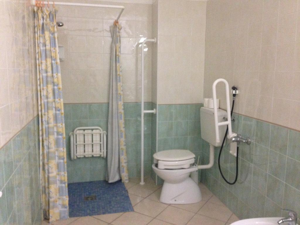 Hotel Bussana Порто-Толле Екстер'єр фото